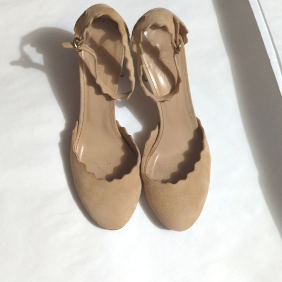 Chloe Pink Scalloped Heels - Picture 3 of 13